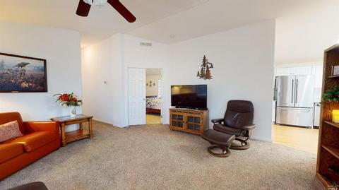 1022 Maple Dr, Windsor, CA 95492 photo 5