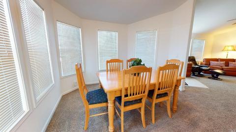 1022 Maple Dr, Windsor, CA 95492 photo 16