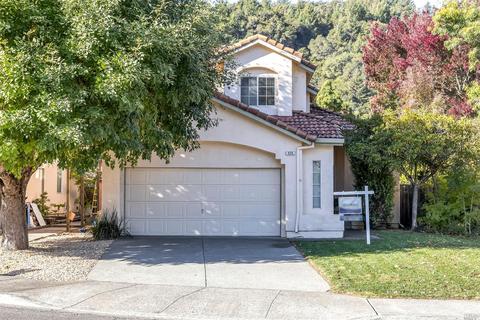 573 Monaco Cir, Cloverdale, CA 95425 photo 4