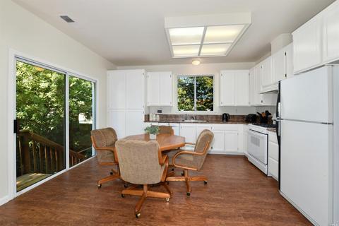 1857 Wright St, Santa Rosa, CA 95404 photo 5