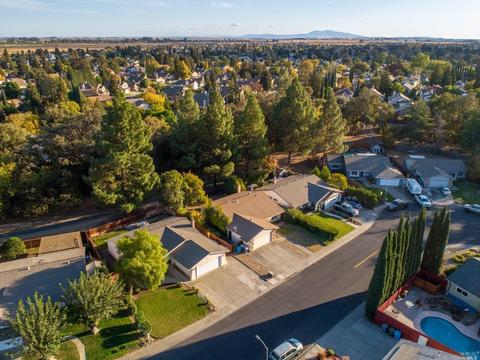 314 Edwin Dr, Vacaville, CA 95687 photo 40