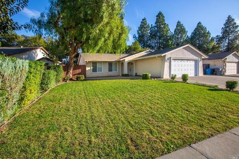 314 Edwin Dr, Vacaville, CA 95687 photo 3
