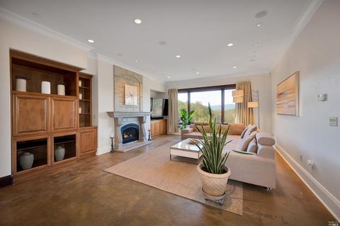 2 Hampton Ln, Novato, CA 94945 photo 9