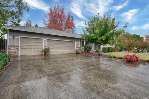 183 Barrio Way, Windsor, CA 95492 photo 2