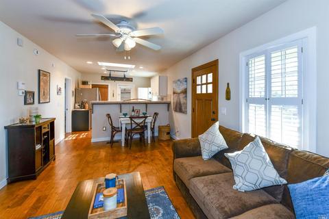 2126 1st St, Napa, CA 94559 photo 2