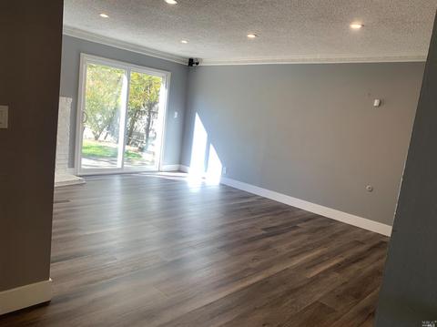 247 Dryden Dr, Vallejo, CA 94591 photo 5
