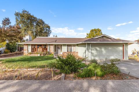 116 Meadowbrook Dr, Ukiah, CA 95482 photo 1
