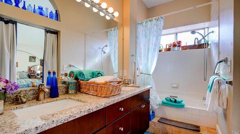 301 Avalon Cir, Vallejo, CA 94589 photo 21