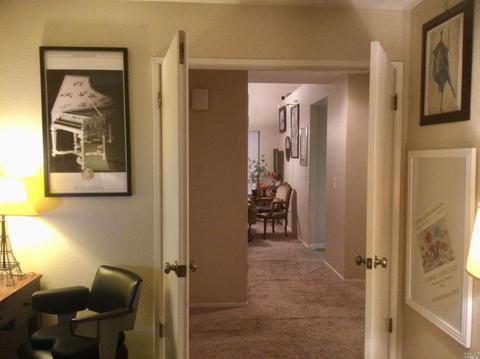 301 Avalon Cir, Vallejo, CA 94589 photo 23