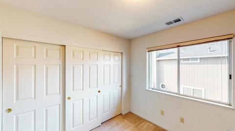 9480 Wellington Cir, Windsor, CA 95492 photo 13