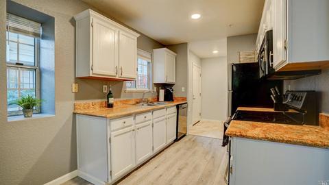 233 Sandy Beach Rd, Vallejo, CA 94590 photo 9