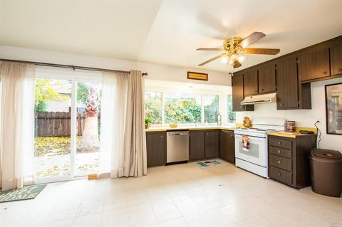 2270 Channing Ct, Fairfield, CA 94533 photo 13