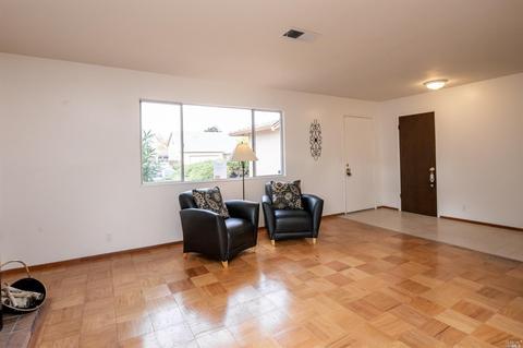2270 Channing Ct, Fairfield, CA 94533 photo 9