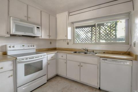 7960 Sunflower Dr, Cotati, CA 94931 photo 14