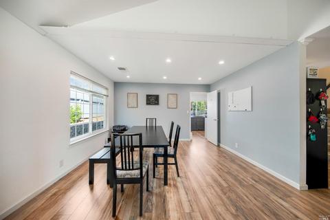 336 Barcelona St, Vallejo, CA 94591 photo 9