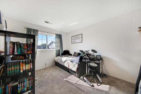 336 Barcelona St, Vallejo, CA 94591 photo 30