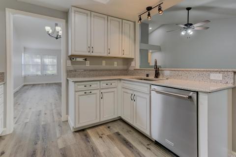 842 Wethersfield Dr, Vacaville, CA 95688 photo 17