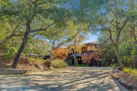 554 Michael Dr, Sonoma, CA 95476 photo 2