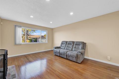 172 Amherst Ave, Vallejo, CA 94589 photo 14