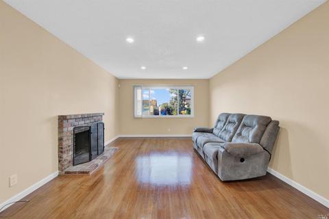172 Amherst Ave, Vallejo, CA 94589 photo 12