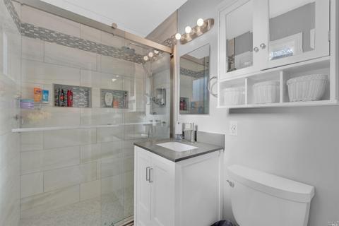 172 Amherst Ave, Vallejo, CA 94589 photo 33