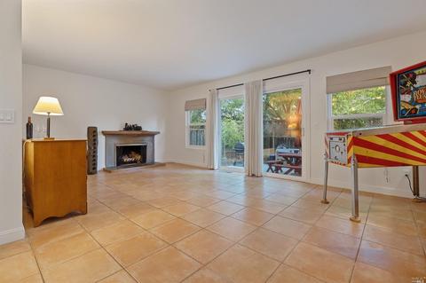 1282 Larkin Dr, Sonoma, CA 95476 photo 24