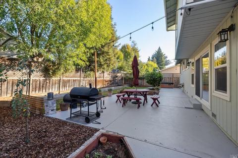 1282 Larkin Dr, Sonoma, CA 95476 photo 44