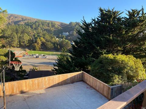 26 Kings Canyon Way, Pacifica, CA 94044 photo 1