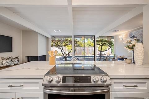 768 Montecillo Rd, San Rafael, CA 94903 photo 11