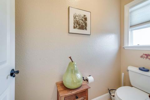 8924 Clothier Ln, Cotati, CA 94931 photo 32