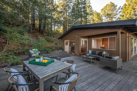 11 Phoenix Rd, Kentfield, CA 94904 photo 1