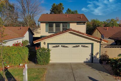 2216 Cedarbrook Dr, Fairfield, CA 94534 photo 1