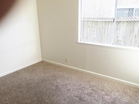 121 Larsen Cir, Vallejo, CA 94589 photo 13