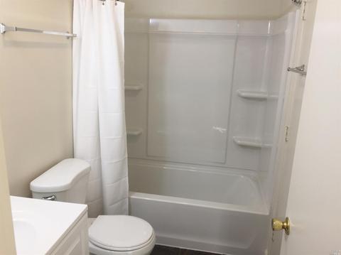 121 Larsen Cir, Vallejo, CA 94589 photo 8