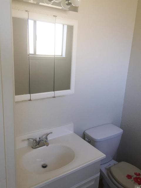 121 Larsen Cir, Vallejo, CA 94589 photo 12