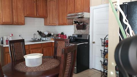 1126 Monterey St, Vallejo, CA 94590 photo 10