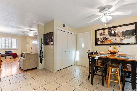204 Main Cir, Ukiah, CA 95482 photo 10