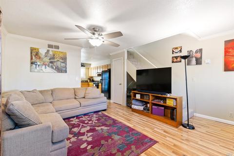 204 Main Cir, Ukiah, CA 95482 photo 5