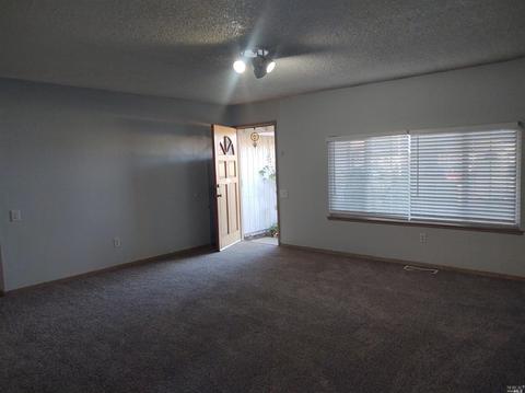 8555 Loretto Ave, Cotati, CA 94931 photo 2