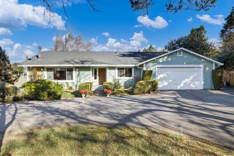 7501 Derby Ln, Cotati, CA 94931 photo 1
