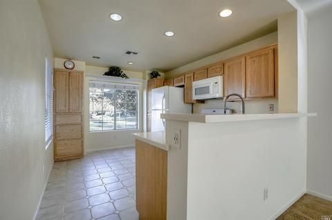 282 Compton Ave, Santa Rosa, CA 95404 photo 8