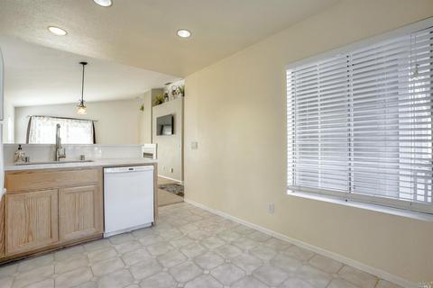 282 Compton Ave, Santa Rosa, CA 95404 photo 12