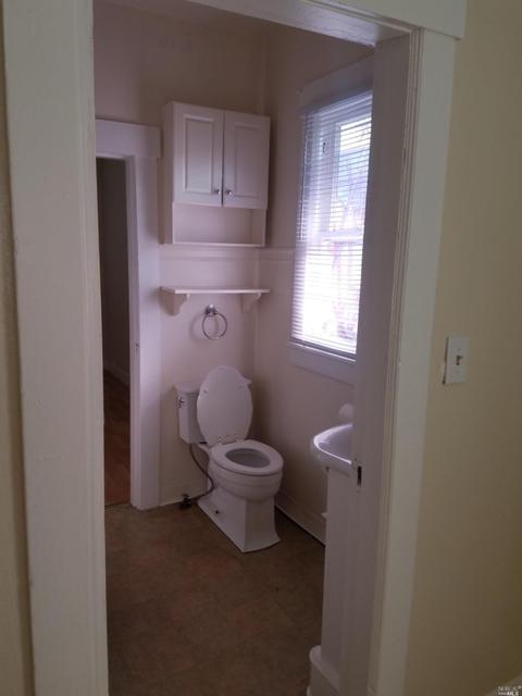 716 Alameda St, Vallejo, CA 94590 photo 13