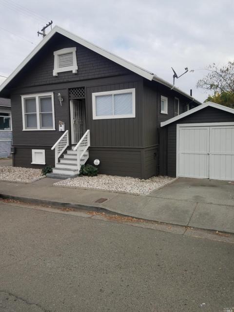 716 Alameda St, Vallejo, CA 94590 photo 2