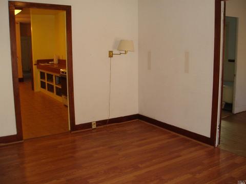 809 F St, Petaluma, CA 94952 photo 3
