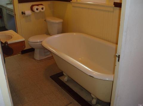 809 F St, Petaluma, CA 94952 photo 17