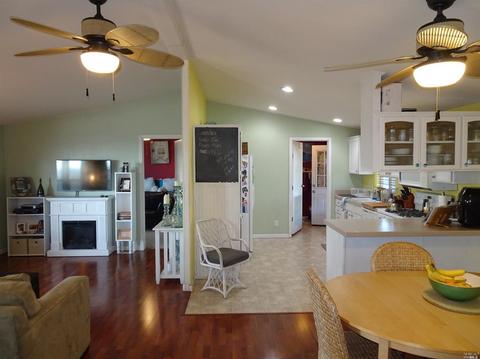 10 Valencia Dr, Fairfield, CA 94533 photo 14