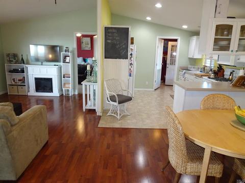 10 Valencia Dr, Fairfield, CA 94533 photo 19
