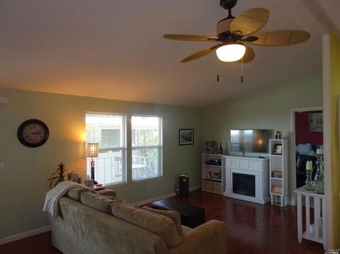 10 Valencia Dr, Fairfield, CA 94533 photo 11
