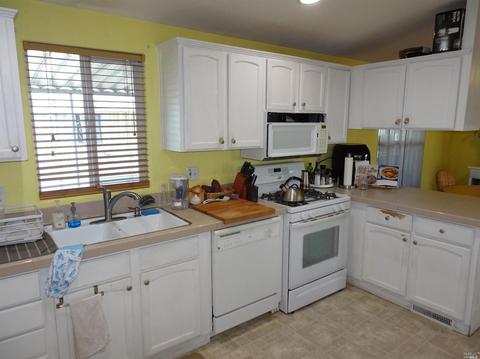 10 Valencia Dr, Fairfield, CA 94533 photo 21